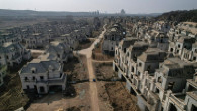 Un oraș abandonat din China, plin de vile pe jumătate construite, aflat în nord-estul Chinei, și-a găsit o nouă destinație FOTO: Profimedia Images | Poza 3 din 8