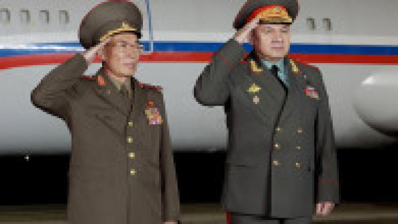 Nord-coreenii i-au pregătit o primire fastuoasă ministrului rus al apărării, Serghei Șoigu. Foto: Profimedia | Poza 8 din 8