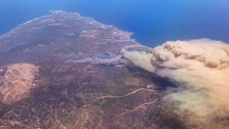 Incendiile din Rodos, Grecia, văzute din satelit. Foto: Profimedia Images