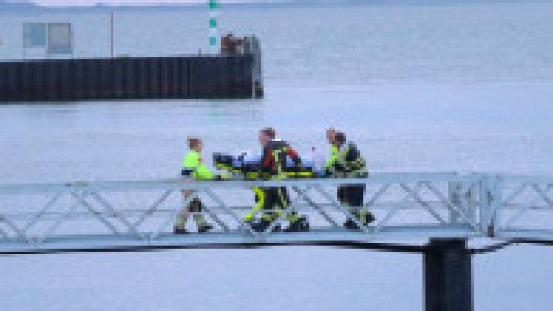 Un incendiu puternic a izbucnit la bordul unei nave care transporta aproape 3.000 de mașini, în largul coastelor olandeze. FOTO: Profimedia Images | Poza 6 din 7