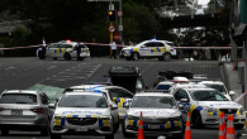 Cel puţin trei persoane au murit, inclusiv atacatorul, iar şase au fost rănite, după ce un bărbat a deschis focul în Auckland. Foto: Profimedia | Poza 2 din 6