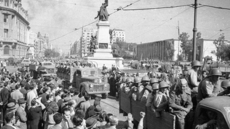 Pe 31 august 1944 armata Uniunii Sovietice intra în București. Sursa foto Profimedia Images