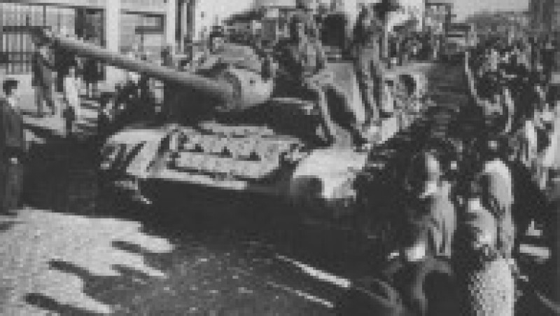 Pe 31 august 1944 armata Uniunii Sovietice intra în București. Sursa foto Profimedia Images | Poza 2 din 17