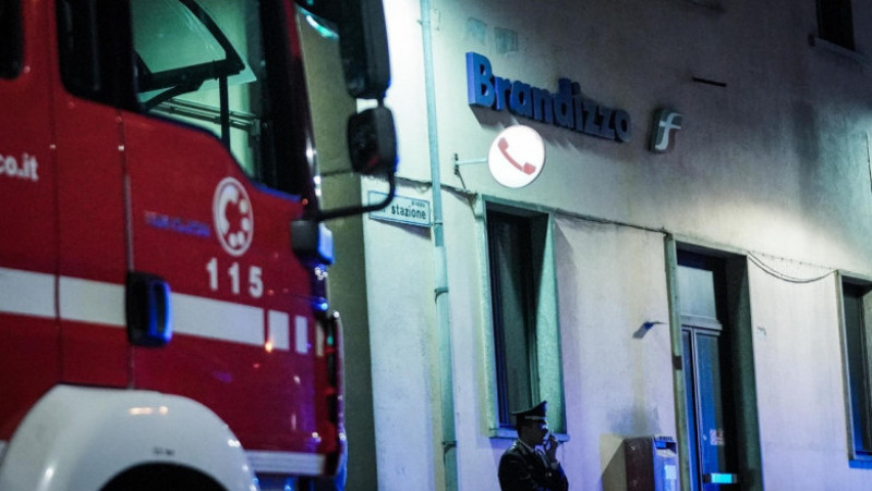 Cinci muncitori feroviari care efectuau lucrări de mentenanţă pe timp de noapte la periferia oraşului Torino, în nord-vestul Italiei, au fost loviţi mortal de un tren. FOTO: Profimedia Images