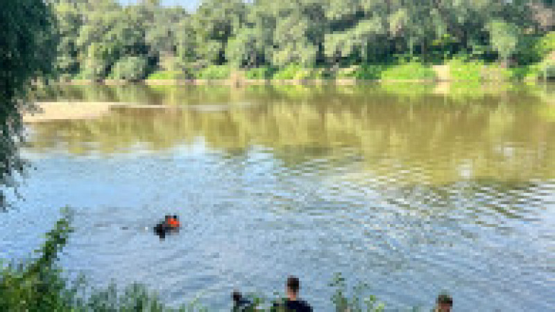 O adolescentă de 16 ani a fost salvată din apa râului Someș. Sursa foto: PresaSM | Poza 1 din 11
