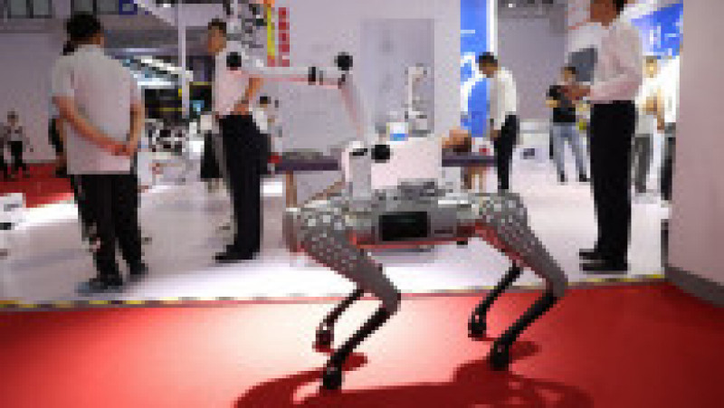 Robot patruped la Conferința Mondială de Robotică de la Beijing 2023. Foto: Profimedia Images | Poza 11 din 17