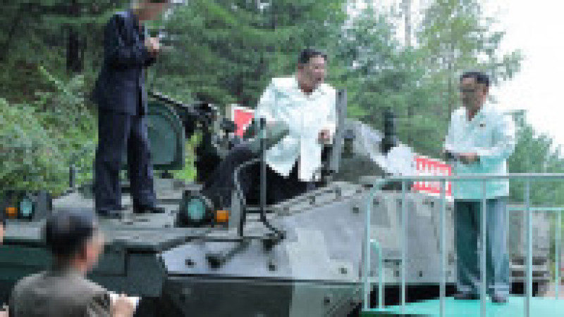 Coreea de Nord ar putea lansa o rachetă balistică intercontinentală sau să întreprindă alte acțiuni militare pentru a protesta față de un summit între Statele Unite, Coreea de Sud și Japonia. FOTO: Profimedia Images | Poza 7 din 7