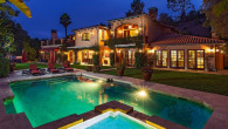Sofia Vergara vrea neapărat să-și vândă casa din Los Angeles după divorț și a făcut o reducere FOTO: Profimedia Images | Poza 1 din 38