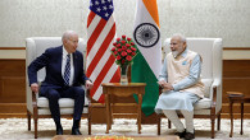 Întrevederea celor doi lideri în capitala indiană a fost o continuare a dialogului lor desfăşurat cu ocazia fastuoasei vizite de stat efectuate în SUA în iunie de Narendra Modi. Acesta din urmă s-a declarat, într-un comunicat comun emis vineri, "nerăbdător" să-l primească din nou pe preşedintele american anul viitor la o reuniune a Dialogului de Securitate Cvadrilateral FOTO: Profimedia Images | Poza 6 din 9