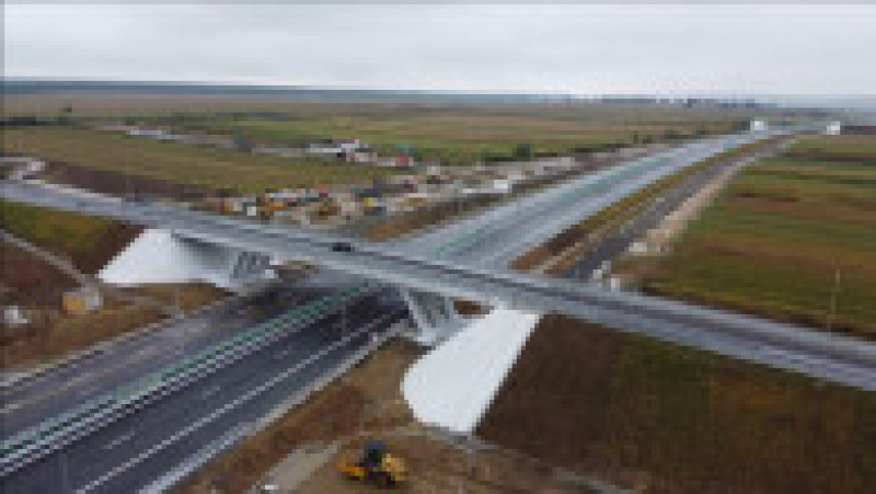 Traficul pe lotul Nuşfalău - Suplacu de Barcău, pe Autostrada Transilvaniei, s-ar putea deschide în 22 septembrie. FOTO: Facebook Asociația Pro Infrastructură | Poza 3 din 8