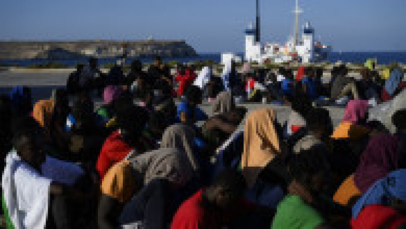 Haos în Lampedusa, asaltată de migranți. FOTO: Profimedia Images | Poza 9 din 20