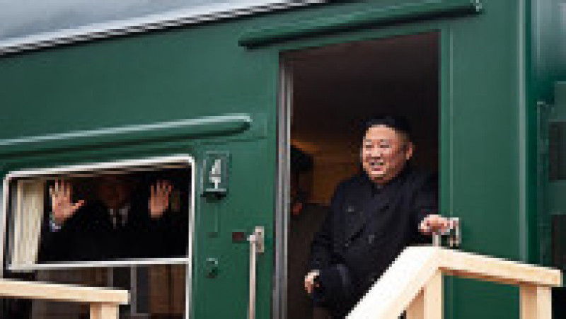 Kim Jong Un merge cu un tren luxos, puternic blindat și extrem de lent. Foto: Profimedia | Poza 3 din 9