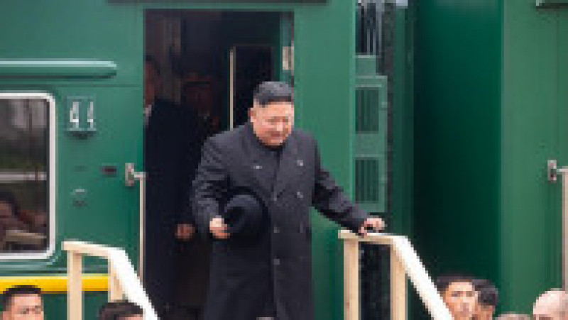 Kim Jong Un merge cu un tren luxos, puternic blindat și extrem de lent. Foto: Profimedia | Poza 4 din 9