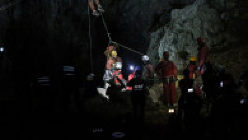 Speologul american blocat la peste 1.000 de metri sub pământ, într-o peșteră din Turcia, a fost scos la suprafață.  FOTO: Profimedia Images | Poza 1 din 10