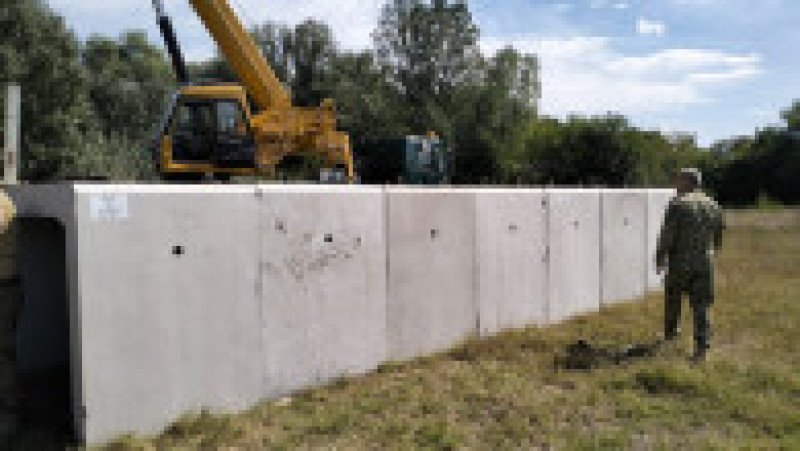 Adăposturile construite de armată au 10 metri lungime. Foto: MApN | Poza 4 din 7