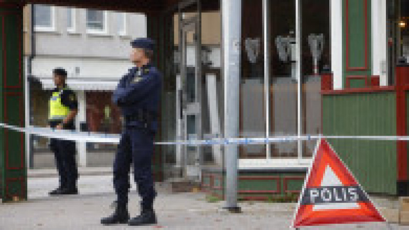 Două persoane au fost ucise într-un bar, în Sandviken, la 162 de kilometri nord-vest de Stockholm, în Suedia. FOTO: Profimedia Images | Poza 5 din 6