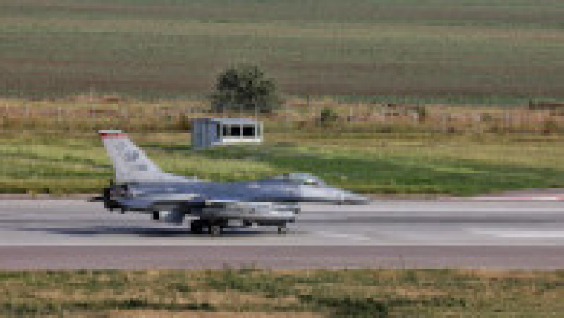 Avioane de luptă F-16 ale SUA au ajuns în România. Foto: MApN și Forțele Aeriene Române | Poza 10 din 11