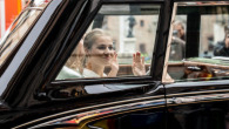 Prinţesa Leonor, moştenitoarea tronului Spaniei, a jurat credinţă faţă de Constituţia ţării sale. Foto: Profimedia Images | Poza 10 din 15
