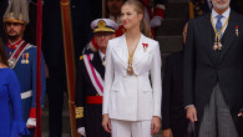Prinţesa Leonor, moştenitoarea tronului Spaniei, a jurat credinţă faţă de Constituţia ţării sale. Foto: Profimedia Images | Poza 13 din 15