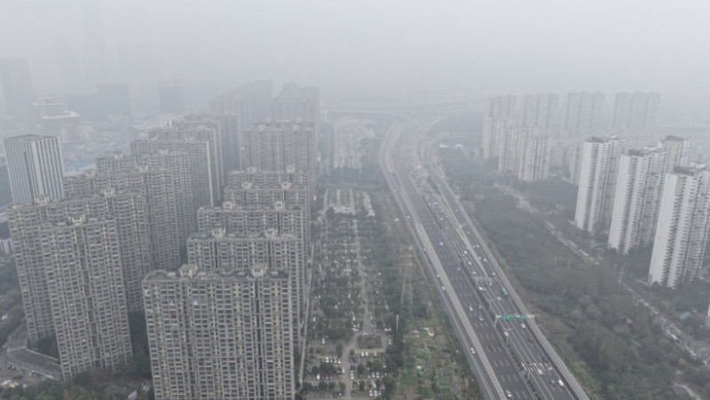 Mai multe regiuni din China sunt grav afectate de poluare. FOTO: Profimedia Images