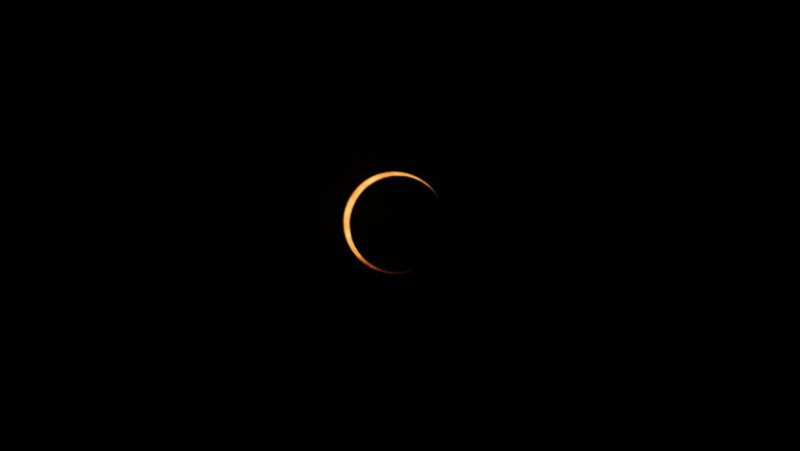 O eclipsă inelară de Soare a avut loc sâmbătă și a putut fi observată în unele părți din SUA și în America de Sud și Centrală. FOTO: Profimedia Images