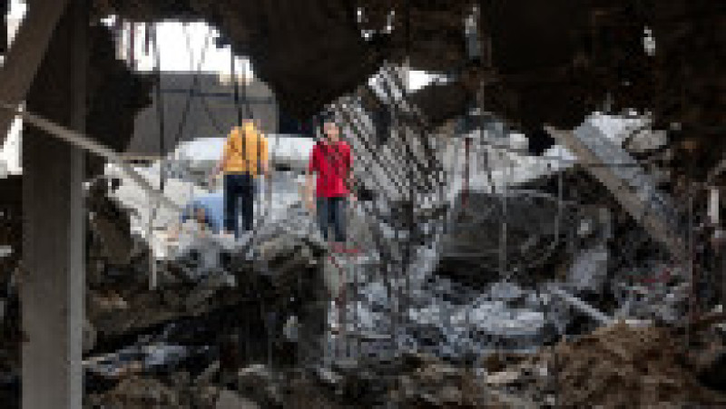 Sute de clădiri au fost făcute una cu pământul noaptea trecută în Fâșia Gaza, în cele mai intense atacuri de până acum. FOTO: Profimedia Images | Poza 6 din 14