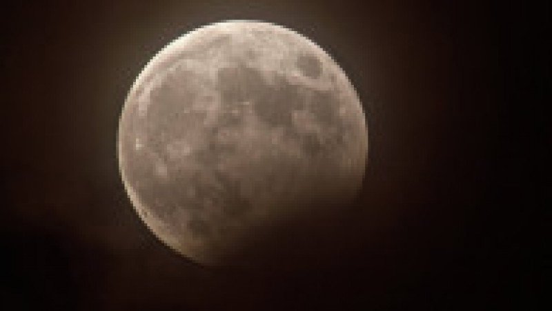 Eclipsă parțială de Lună. Foto: Profimedia | Poza 2 din 14