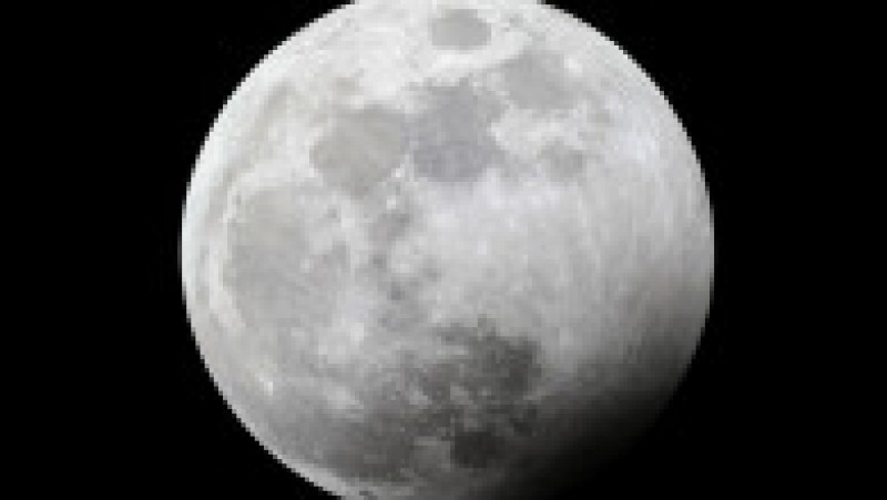 Eclipsă parțială de Lună. Foto: Profimedia | Poza 8 din 14
