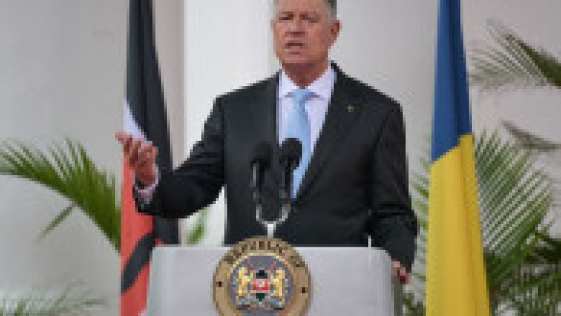 Romanian President Klaus Werner Iohannis gestures during a press conference at the State House in Nairobi on November 14, 2023.,Image: 821984705, License: Rights-managed, Restrictions: , Model Release: no | Poza 6 din 8
