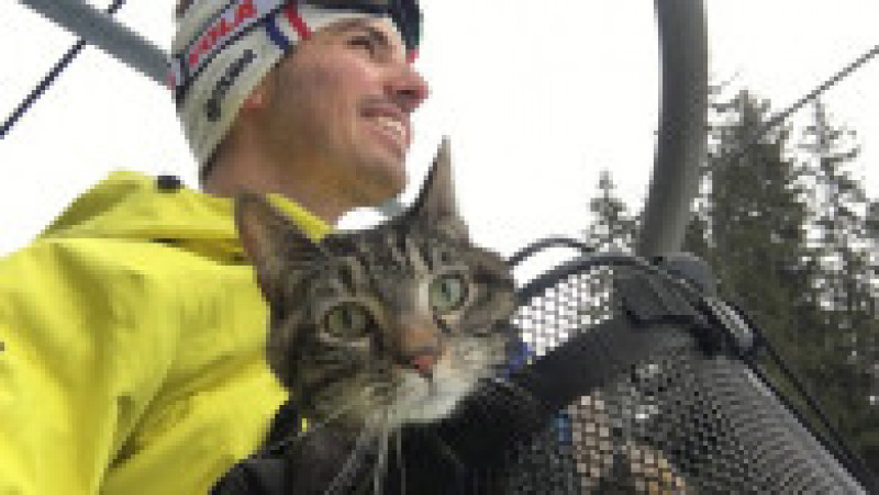 Un francez pasionat de ciclism și sporturi extreme și-a găsit un companion neobișnuit pentru aventurile lui - o pisică FOTO: Profimedia Images | Poza 11 din 48