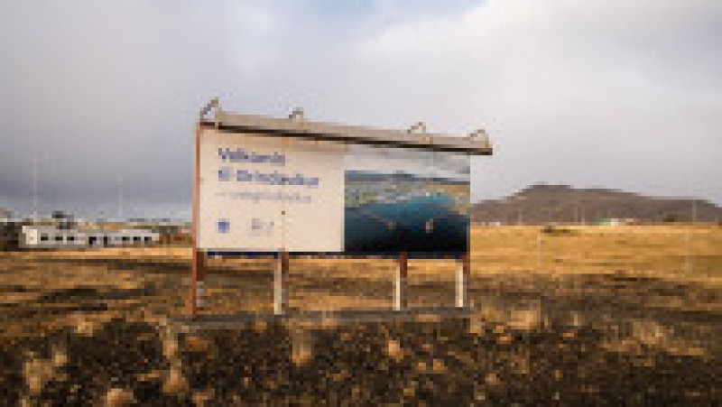 Imagini din "orașul fantomă" din Islanda pe sub care magma vulcanică înaintează rapid și periculos. FOTO: Profimedia Images | Poza 6 din 11