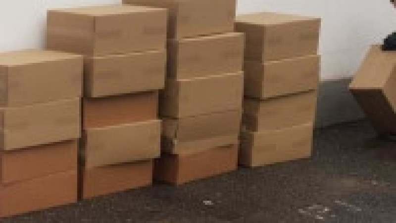 Contrabandă de țigări prin curier. Sursa foto: bihon.ro | Poza 5 din 6