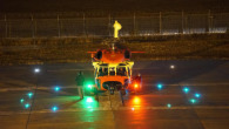 Primul elicopter BlackHawk, destinat gestionării situaţiilor de urgenţă, a ajuns la sediul Inspectoratului General de Aviaţie al MAI. FOTO: Facebook/ Inspectoratul General de Aviatie al M.A.I. | Poza 1 din 4