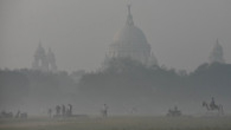 India, „sufocată” de o ceață toxică după festivalul luminilor. FOTO: Profimedia Images | Poza 3 din 7