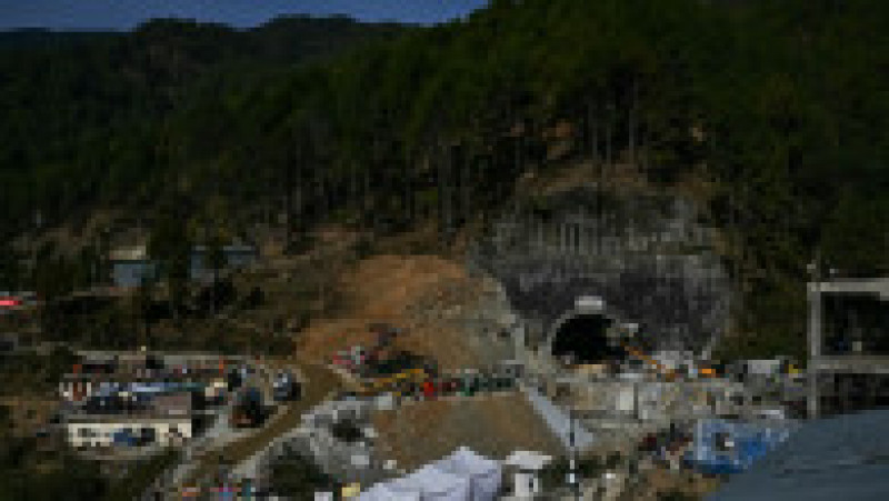Muncitorii sunt blocați în tunel de două săptămâni. Foto: Profimedia | Poza 11 din 12
