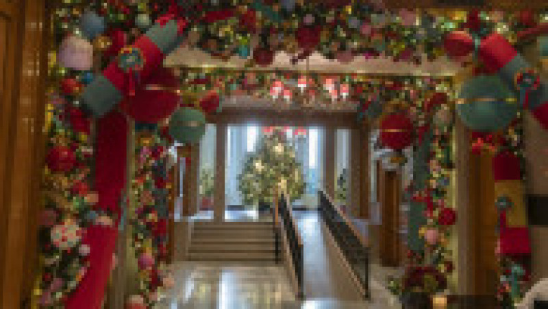 Casa Albă a fost decorată pentru Crăciunul din 2023. Sursa foto: Profimedia Images | Poza 5 din 13