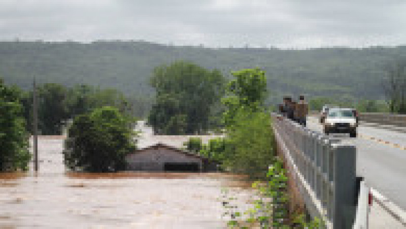 În ultima săptămână, sudul Braziliei a fost lovit de furtuni puternice însoțite de ploi intense. FOTO: Profimedia Images | Poza 5 din 8