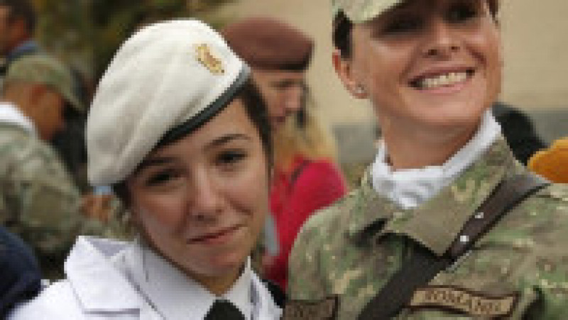 Maria s-a înrolat în Armată la 42 de ani. Sursa foto: Facebook/ Ministerul Apararii Nationale Romania | Poza 1 din 3