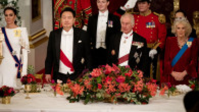 Calești aurite, paradă, covor roșu și un dineu luxos. Imagini spectaculoase din Londra, unde Charles l-a primit președintele sud-corean. FOTO: Profimedia Images | Poza 27 din 41