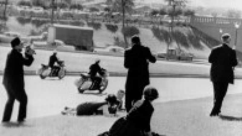 60 de ani de la asasinarea președintelui american JFK, împușcat de la distanță în timpul unei parade din Dallas. Sursa foto Profimedia Images | Poza 6 din 35