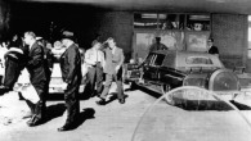 60 de ani de la asasinarea președintelui american JFK, împușcat de la distanță în timpul unei parade din Dallas. Sursa foto Profimedia Images | Poza 8 din 35