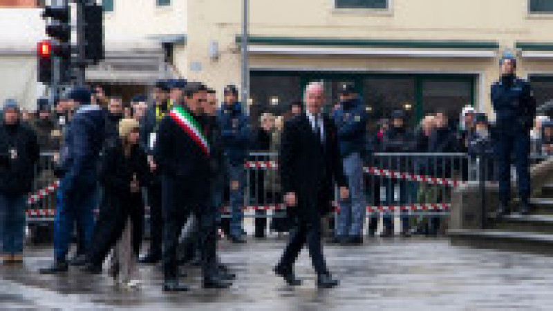 Mii de oameni au participat în Italia la înmormântarea Giuliei, studenta ucisă de iubitul posesiv. FOTO: Profimedia Images | Poza 7 din 14