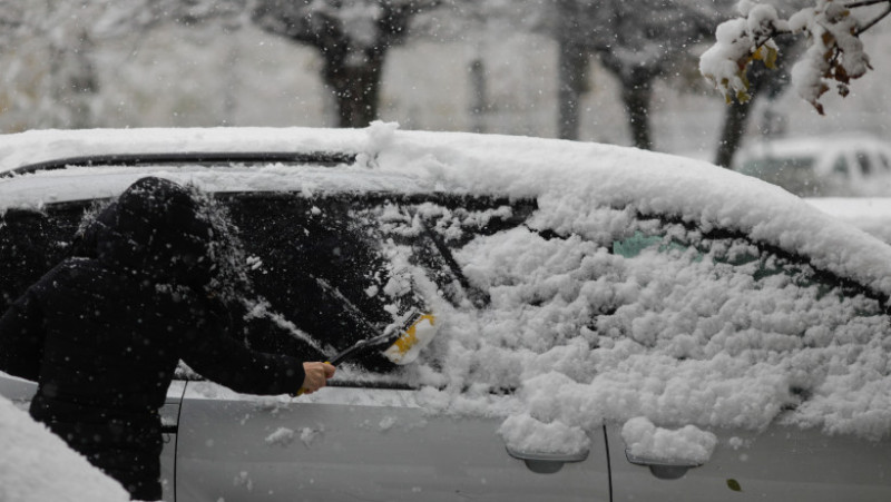 Cum a arătat Bucureștiul în prima zi de iarnă serioasă din acest sezon. FOTO: Inquam Photos / George Călin