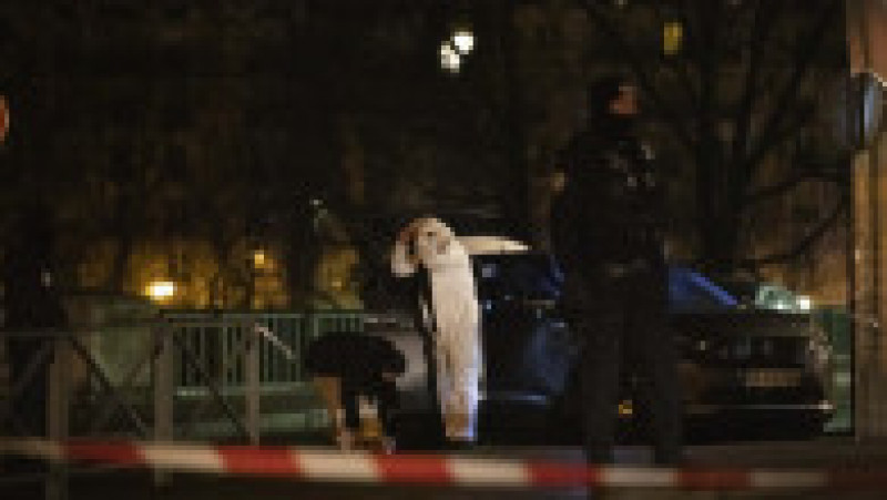 Un german a fost ucis şi două persoane au fost rănite sâmbătă seara la Paris. FOTO: Profimedia Images | Poza 4 din 7