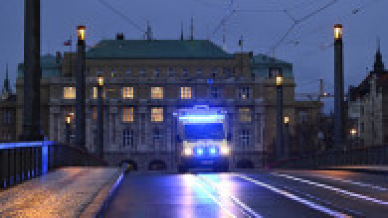 Atac armat la o universitate din Praga FOTO: Profimedia Images | Poza 3 din 15