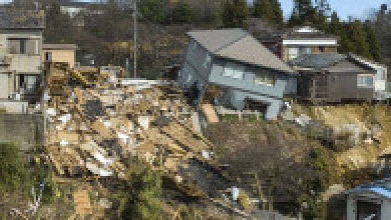 30 de oameni au fost confirmați morți în Japonia după puternicul cutremur cu magnitudinea 7,6 din prima zi a anului. FOTO: Profimedia Images | Poza 15 din 20