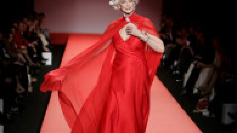 Carmen Dell’Orefice este cunoscută drept cel mai în vârstă model în activitate din industria modei FOTO: Getty Images | Poza 5 din 31