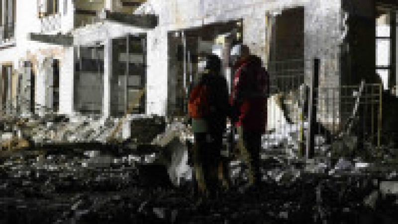 Rușii au bombardat un hotel din Harkov. FOTO: Profimedia Images | Poza 8 din 10