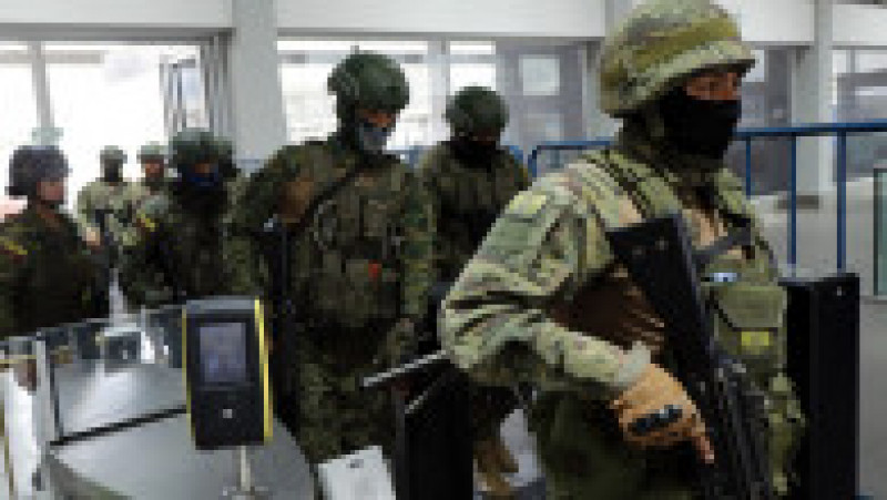 Preşedintele ecuadorian Daniel Noboa a declarat miercuri că ţara se află în „stare de război” după câteva zile de violenţe comise de membri ai unor grupuri criminale. Foto: Profimedia Images | Poza 4 din 5