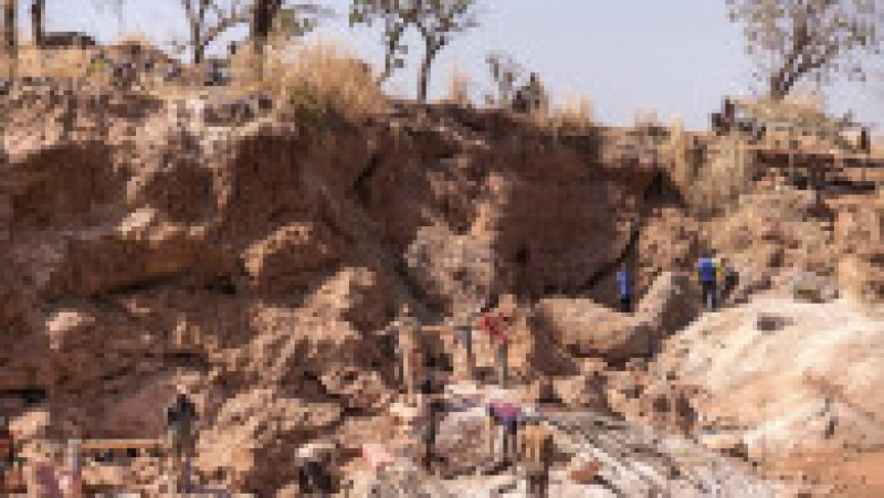 Minerii de ocazie din Mali caută aur în condiții extrem de periculoase. Sursa foto: Profimedia Images | Poza 25 din 30